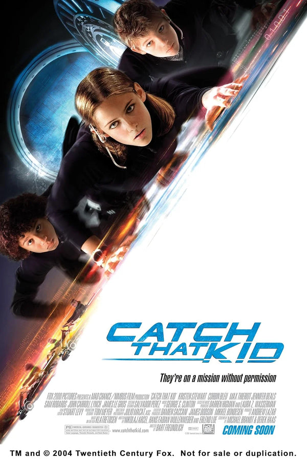 Catch That Kid (2004) - Adventure Comedy Crime Movie Poster Movie Poster | Film Wall Art Print