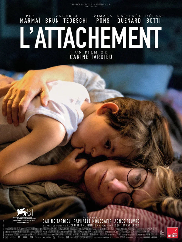 L'attachement Movie Poster - French Film Art Print Movie Poster | Film Wall Art Print