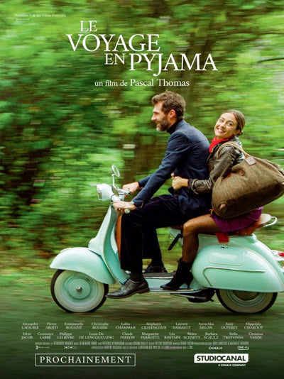 Le Voyage en Pyjama - French Comedy Movie Poster Movie Poster | Film Wall Art Print