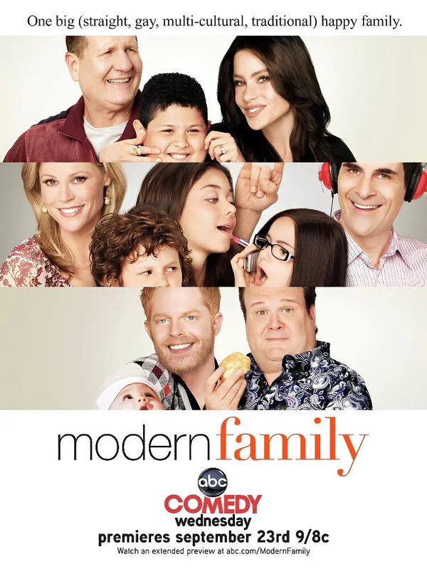 Modern Family TV Show Poster - Comedy Series Cast Movie Poster | Film Wall Art Print